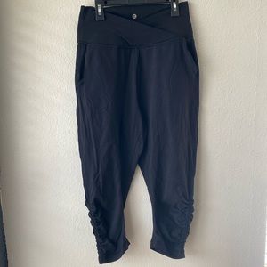 Lululemon jogger style Leggings